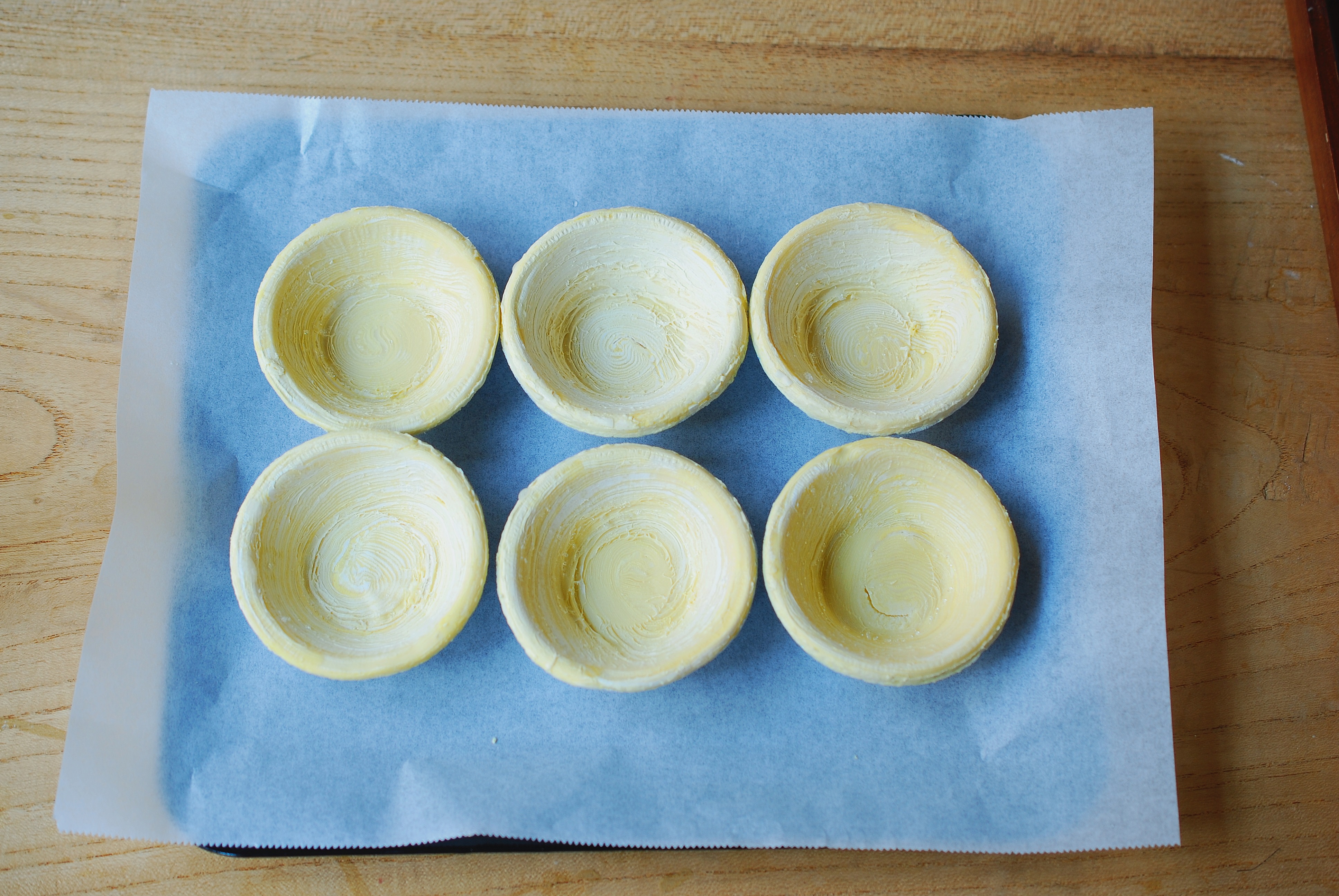 只用牛奶做蛋挞不用奶油,蛋挞怎么做不用纯牛奶和奶油