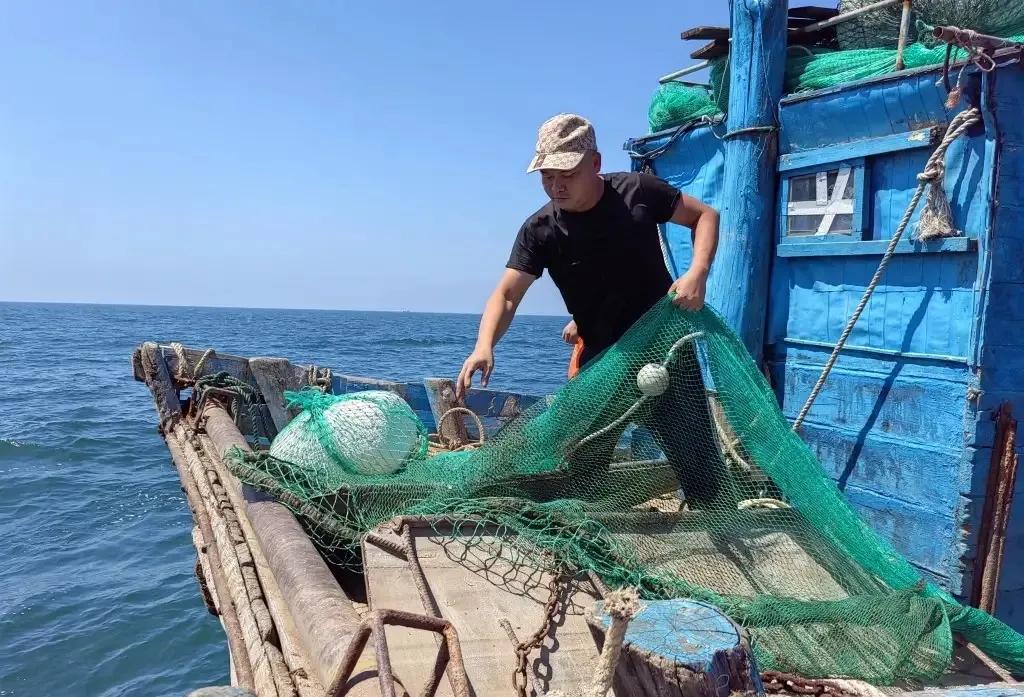 青岛沙子口老渔民,青岛沙子口渔民出海打鱼