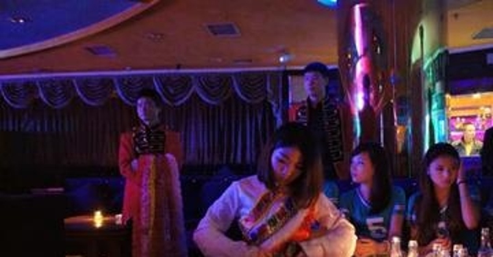 酒吧真实的生活写照,酒吧夜店的生活方式