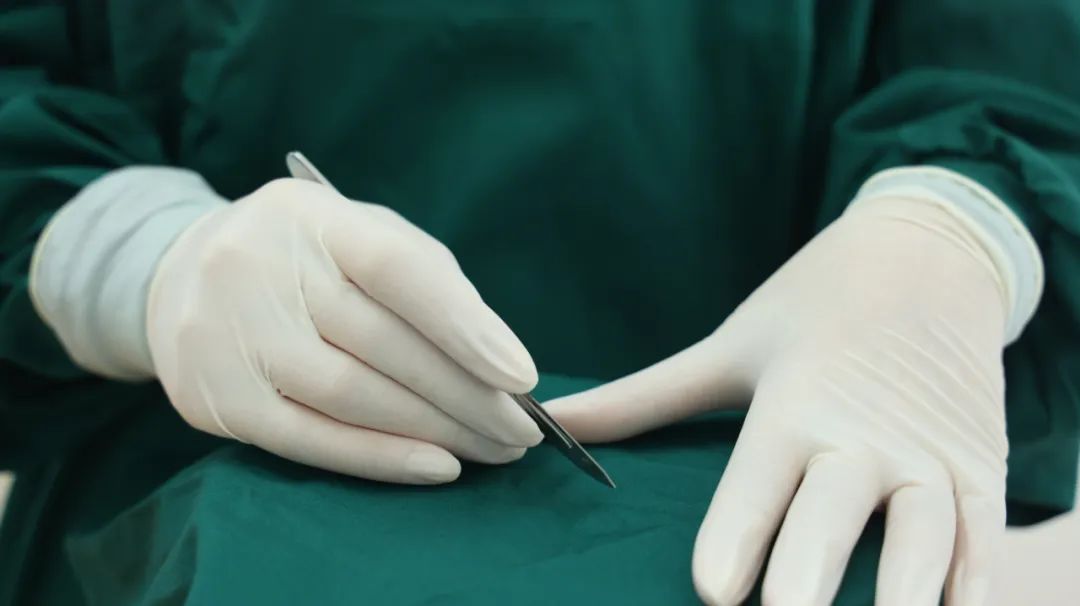 妇科b超检查有息肉怎么办,子宫肌瘤切除后疼痛怎么缓解