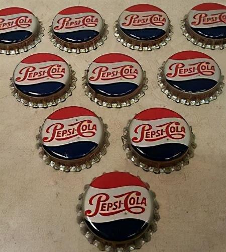 一个可乐瓶盖引发一场战争,一个可乐瓶子引发的故事