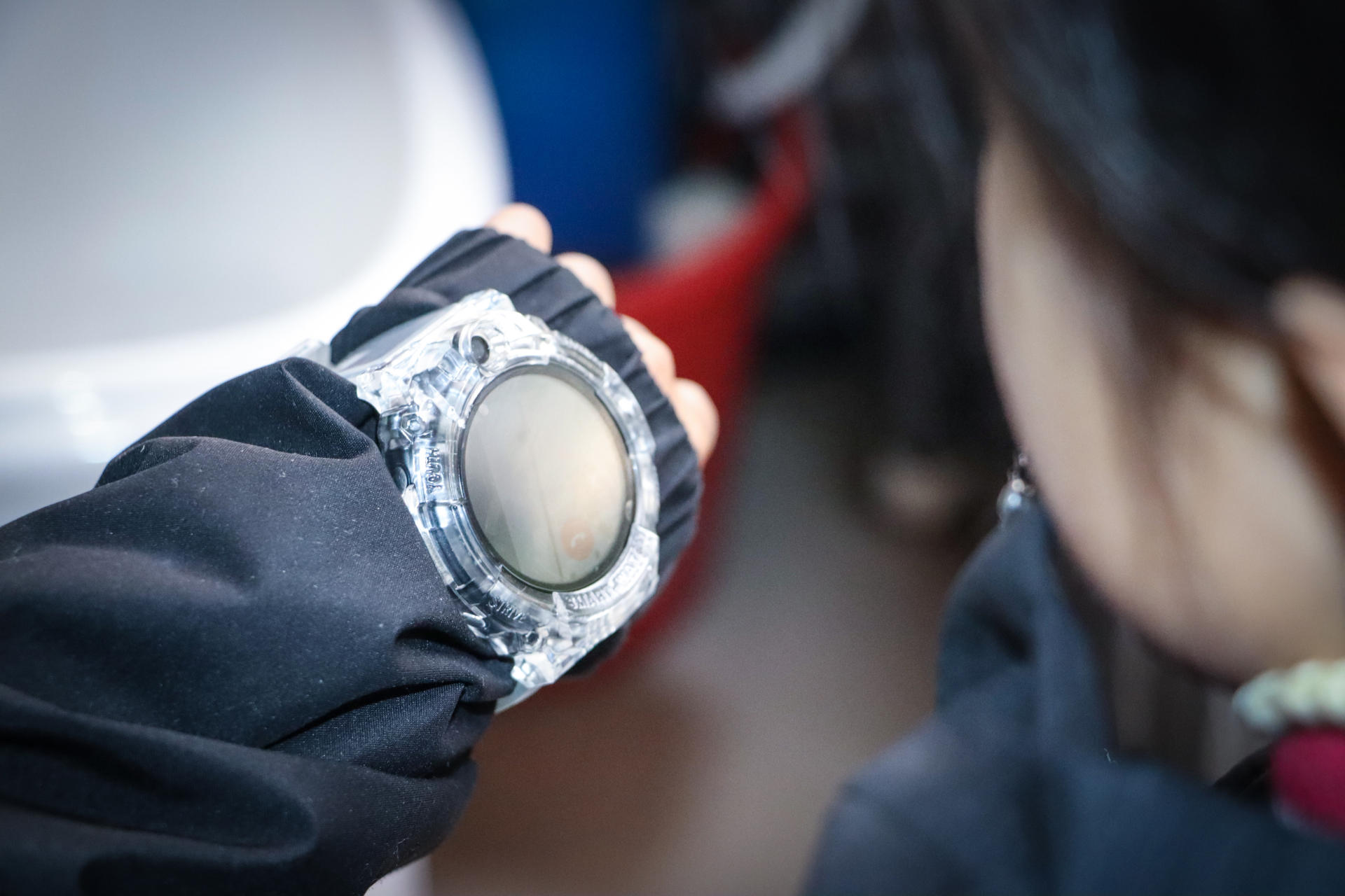 穿戴感最好的智能手表,可穿戴式智能手表