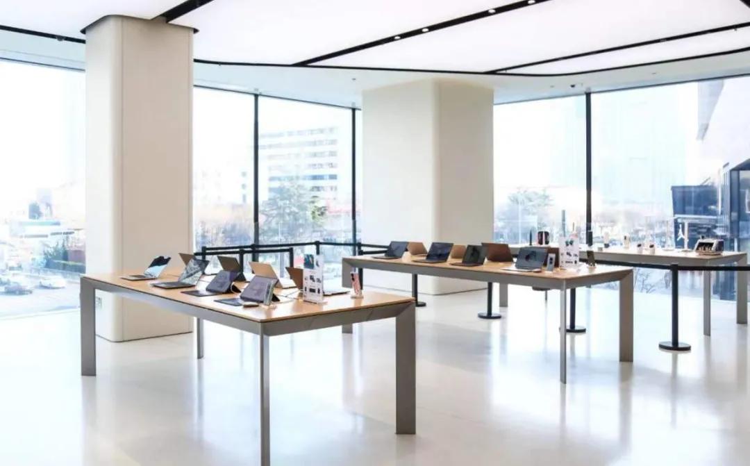 太上头了：华为青岛旗舰店“哈啤酒”引领科技消费新浪潮