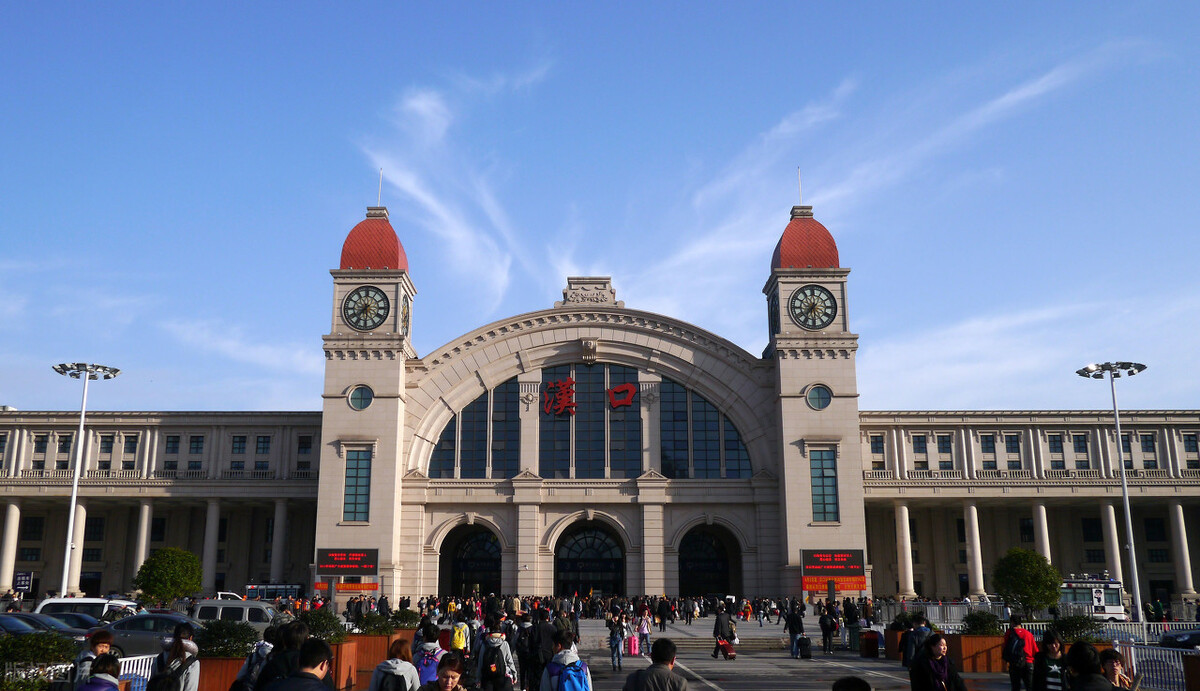 郑州东站发车,郑州东站途经的列车