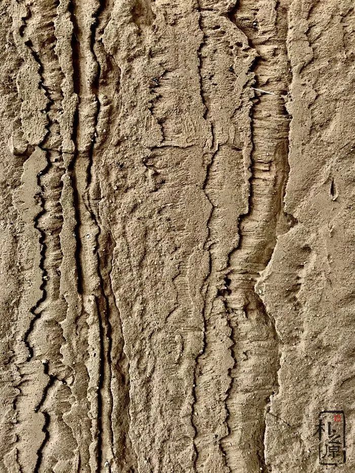 夯土墙与现代工艺结合,夯土景观墙