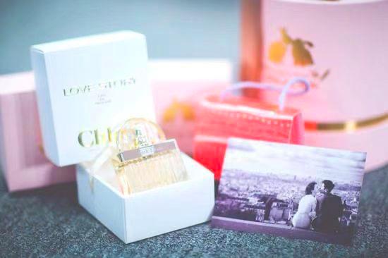 女星高圆圆赚了一个亿,国民女神高圆圆40岁生日