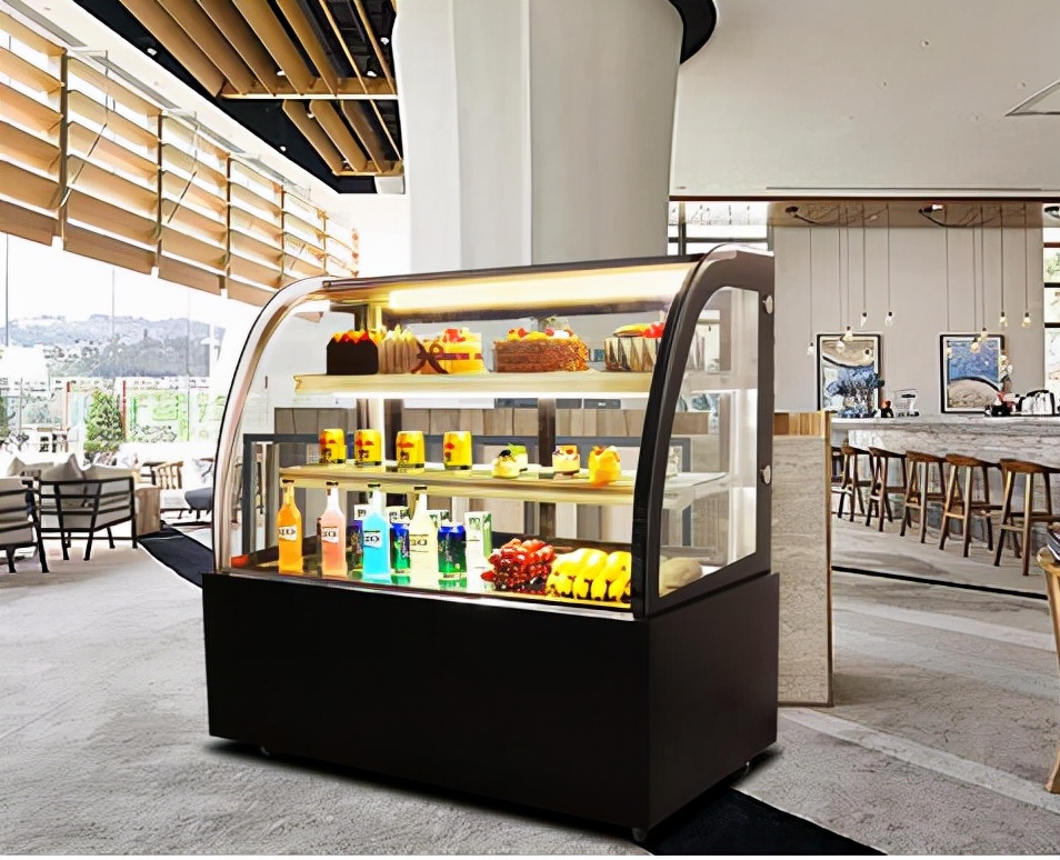 开一家蛋糕店利润前景怎么样,开蛋糕店一般得需要多少资金