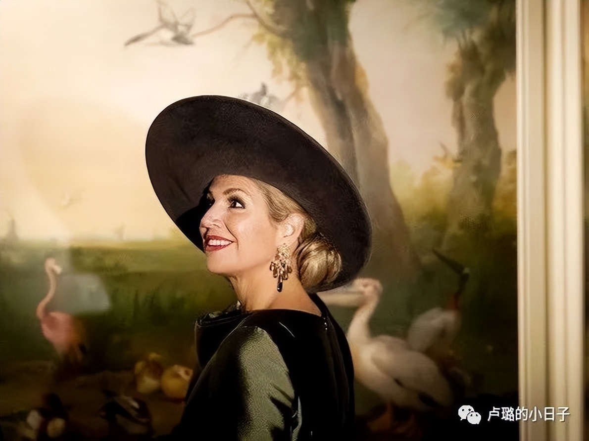 一对耳环价值36万,一对耳环一百万