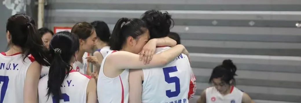 大外快讯|省赛六连冠！你可以永远相信大外女排！