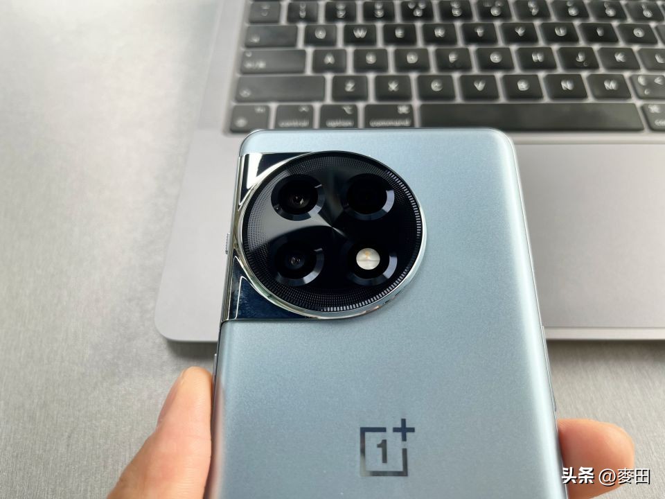 618值得买的高性价比的千元手机,618手机推荐性价比高2000内一加