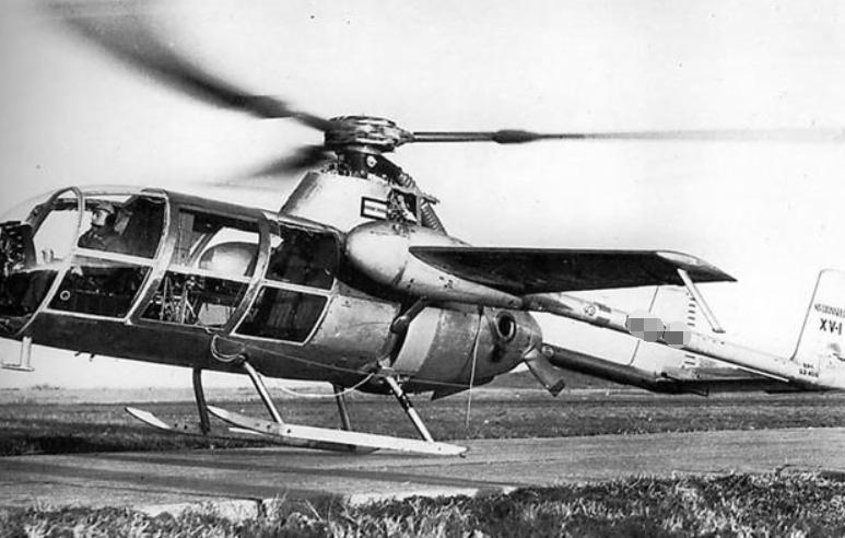 1956年女大学生错过烈士陵园开放时间，哭求大爷：让我进去见见他