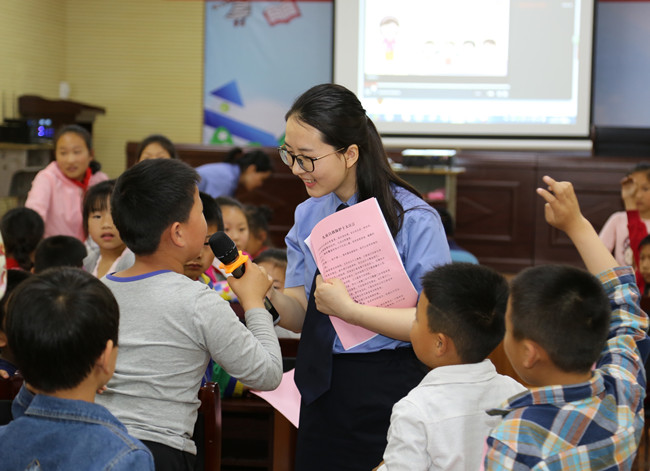 2021感动瞬间·新进干警说|成长：入职不满五五味皆收获