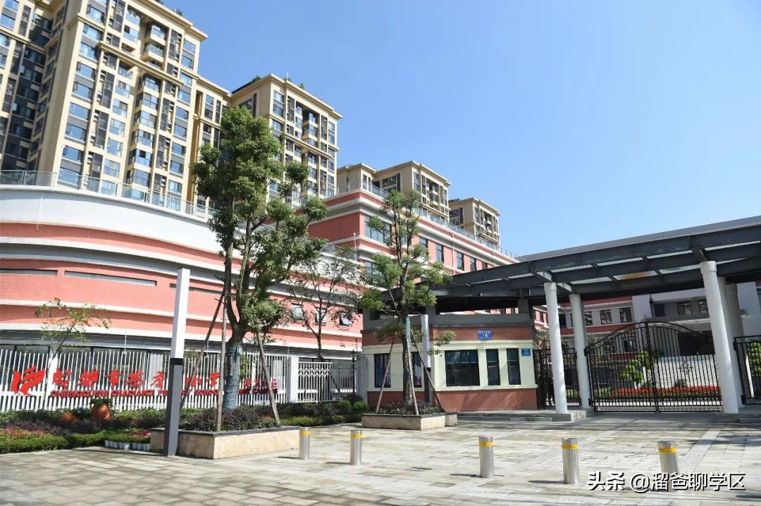 青羊新城与二八板块哪个更好,成都青羊区二八板块是哪些