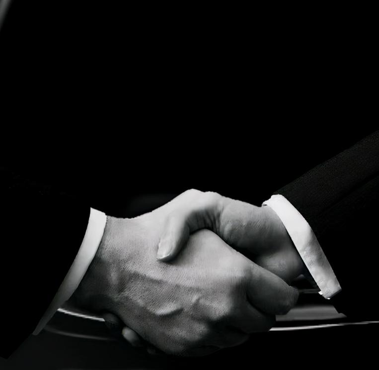 美国记者故意刁难周总理：为啥要用美产钢笔？犀利回答让对方羞愧