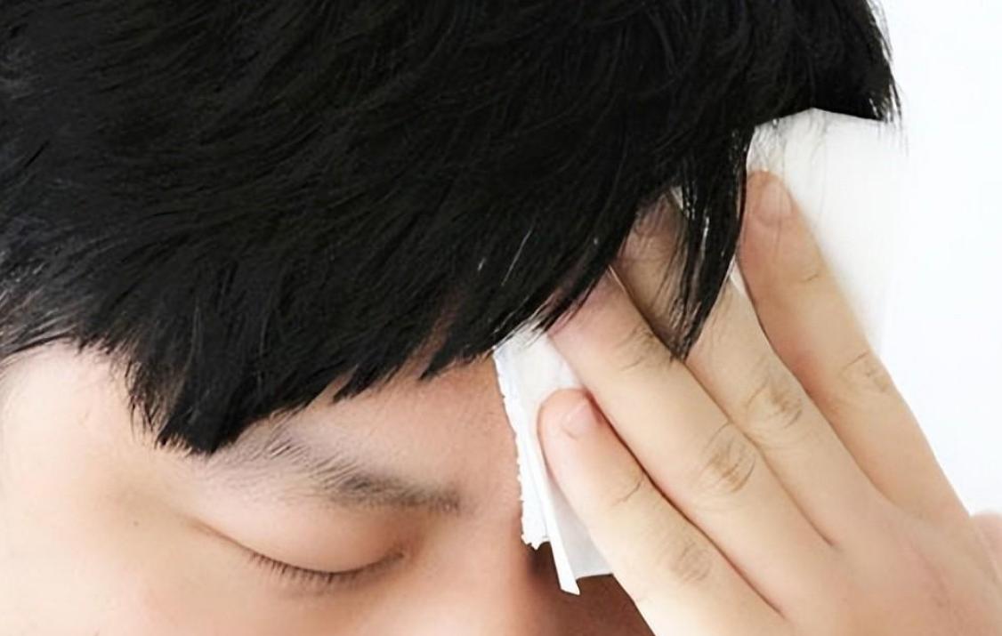 头脖子爱出汗中医认为是什么原因,头部容易出汗中医认为是什么原因