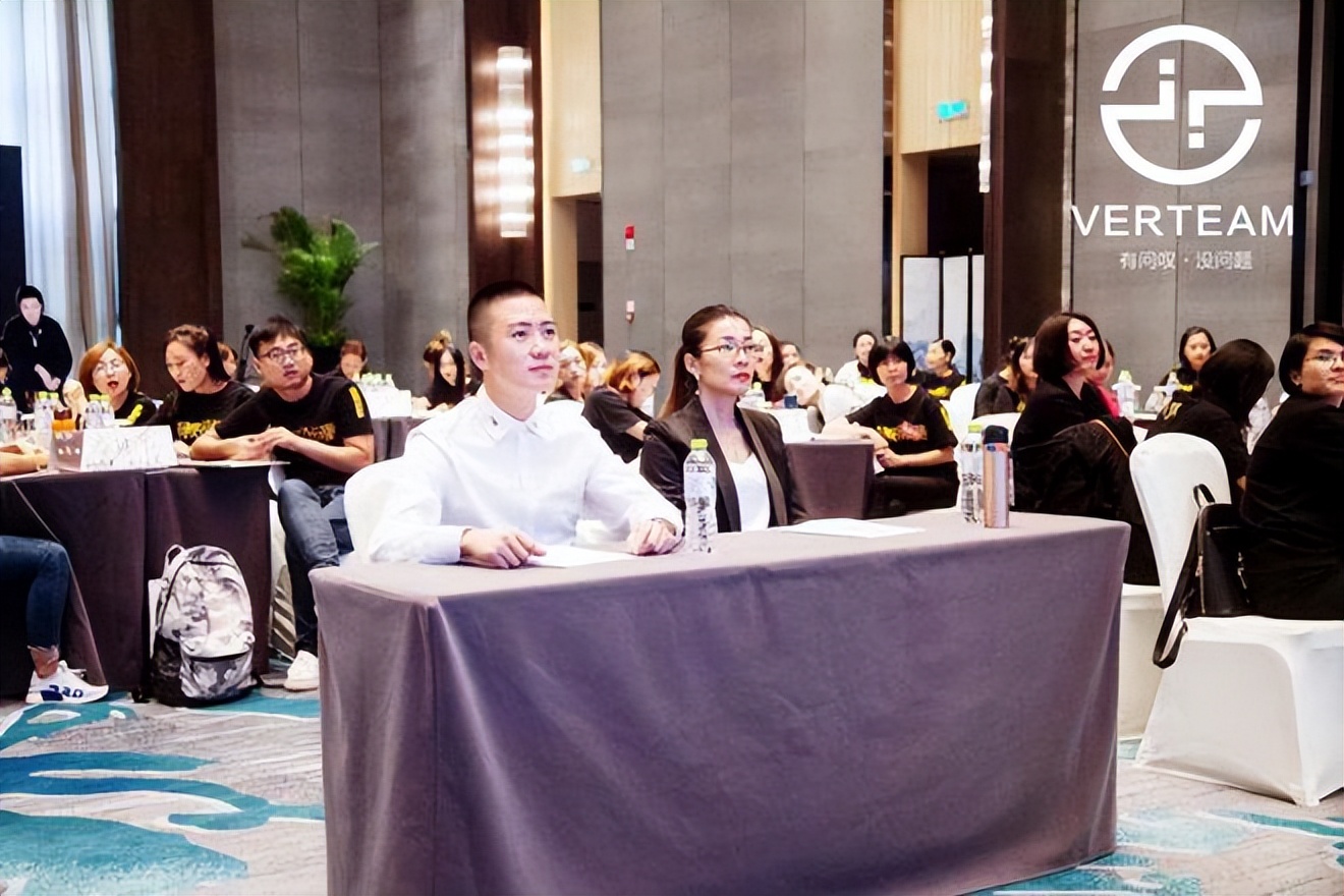 让客户美得不简单——时代华商助力问叹新生、盛世空前