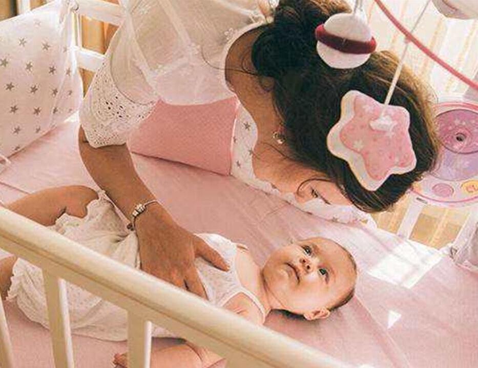 三个月婴儿认母识人的认知,宝宝三个多月认生怎么办