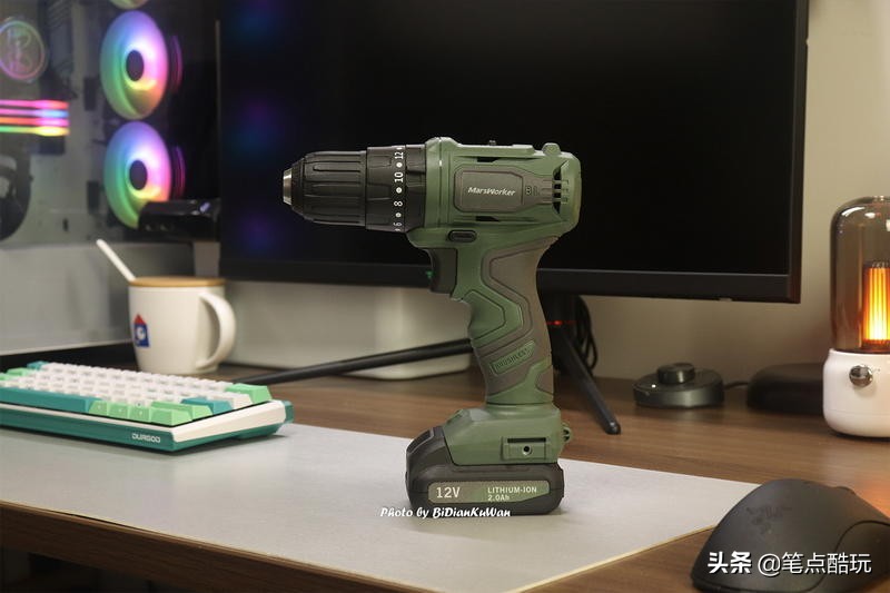 无刷冲击锂电钻,20v无刷锂电多功能冲击钻测评