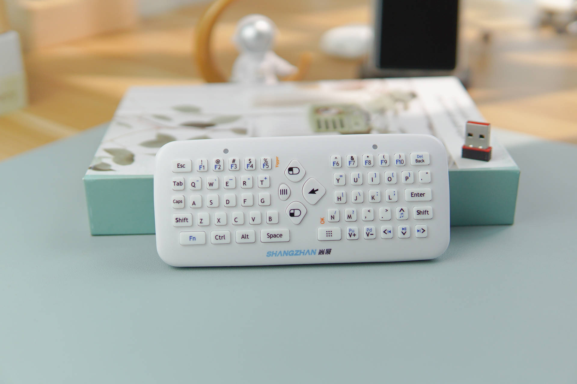 空中键鼠控制电脑电视,电脑多功能投影键盘