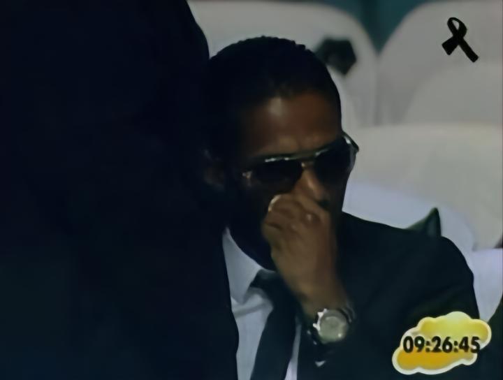 世界杯开幕式残疾男孩对话原视频,世界杯开幕式里的残疾小男孩