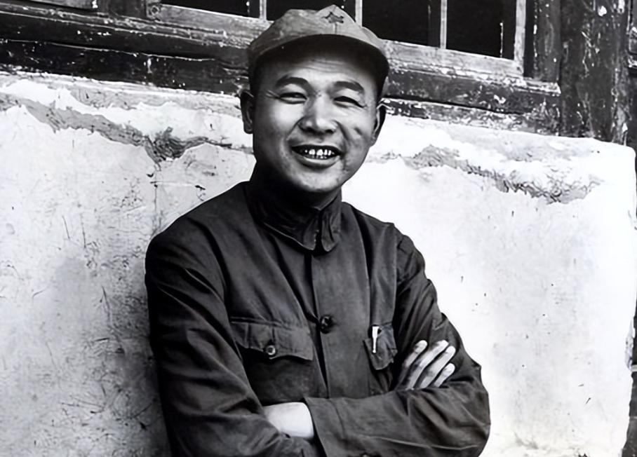 *德朱**怒批黄克诚：你这个政委不合格，黄克诚：老总讲清楚，哪不行