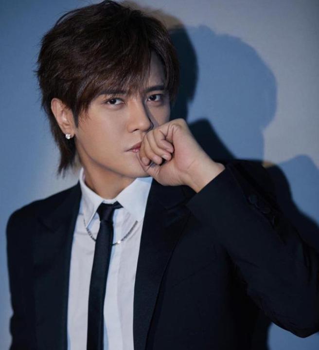 罗志祥穿女装泰国街头,罗志祥在泰国穿女装