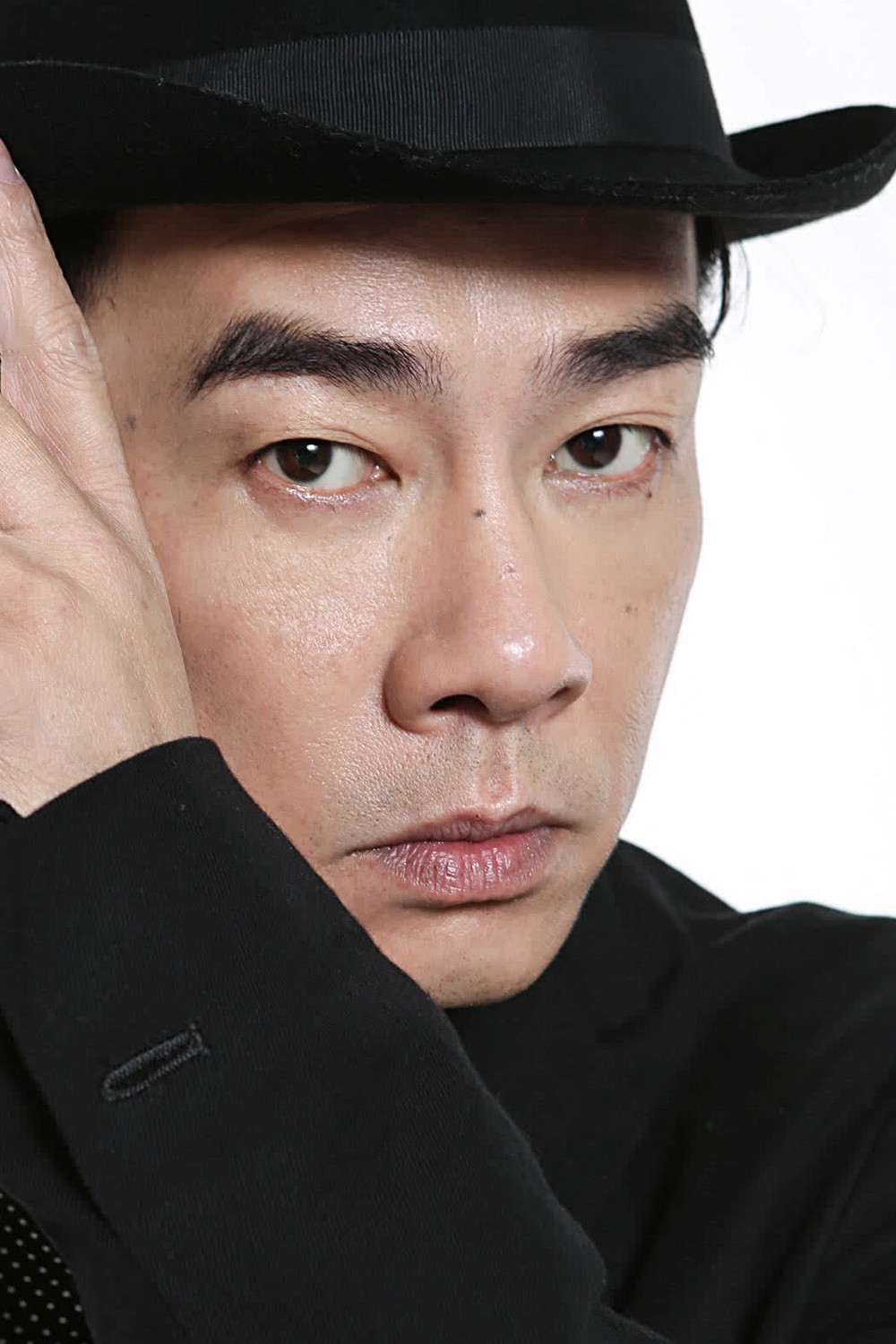 可曾记得叱诧风云的“古惑仔”“山鸡”，一分钟带你了解陈小春。