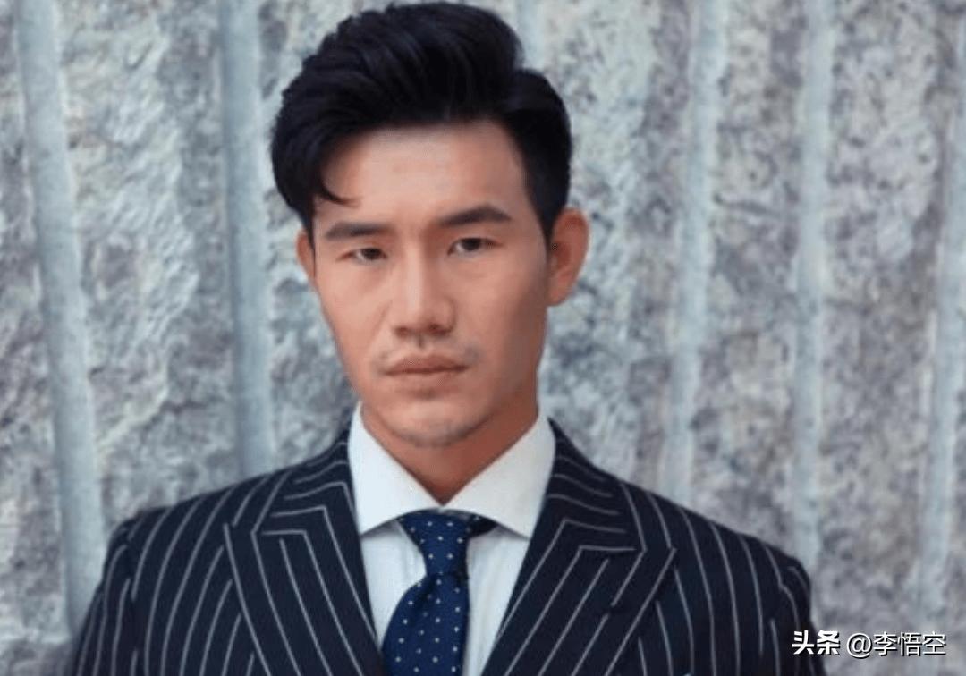 手机实际价只有1880元，却号称原价8999元，直播带货到底有多假？