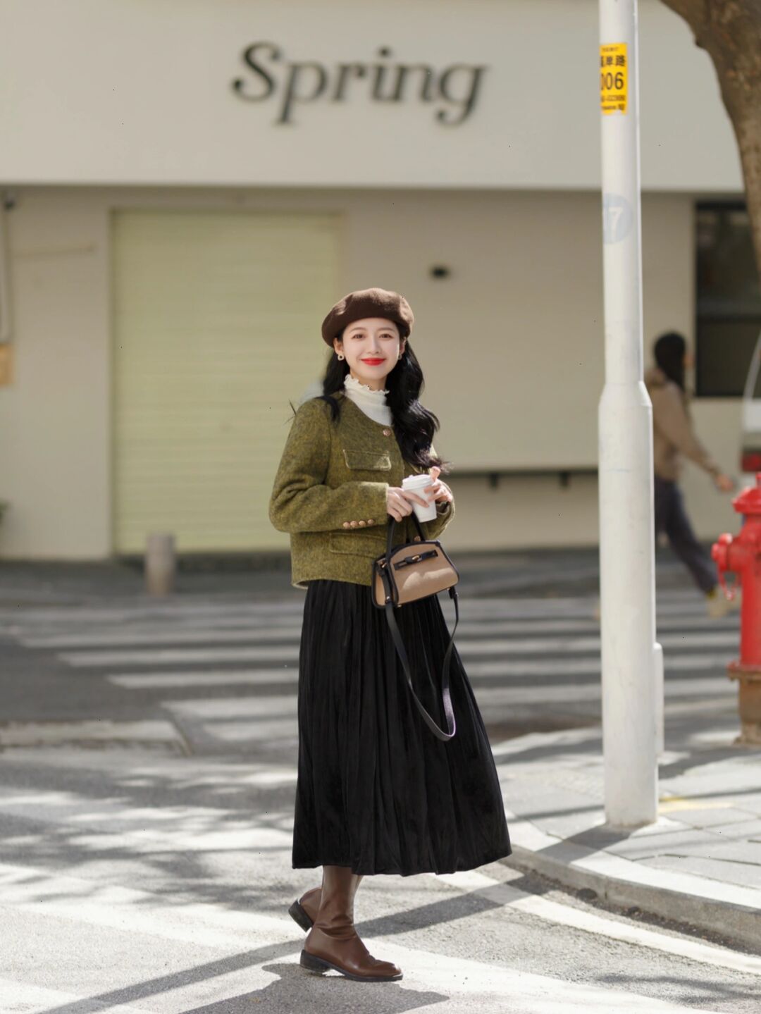 职场OL冬季离不开“羊毛西装”，借鉴这组搭配，日常通勤也很时髦