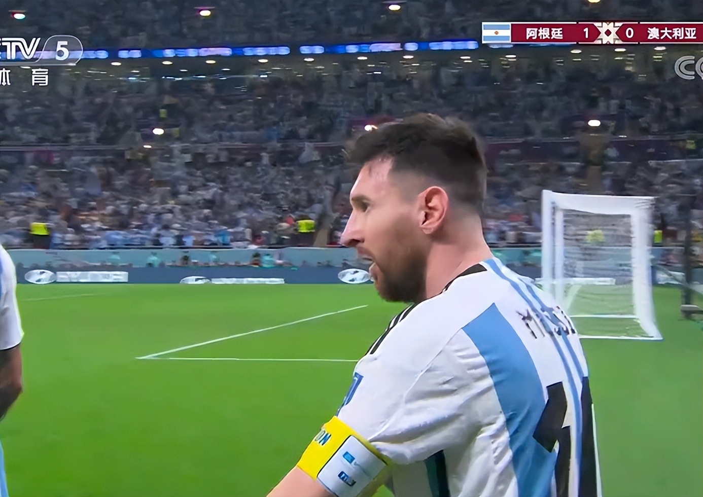 梅西穿裆打门美洲杯,梅西穿裆过门将精彩进球欣赏