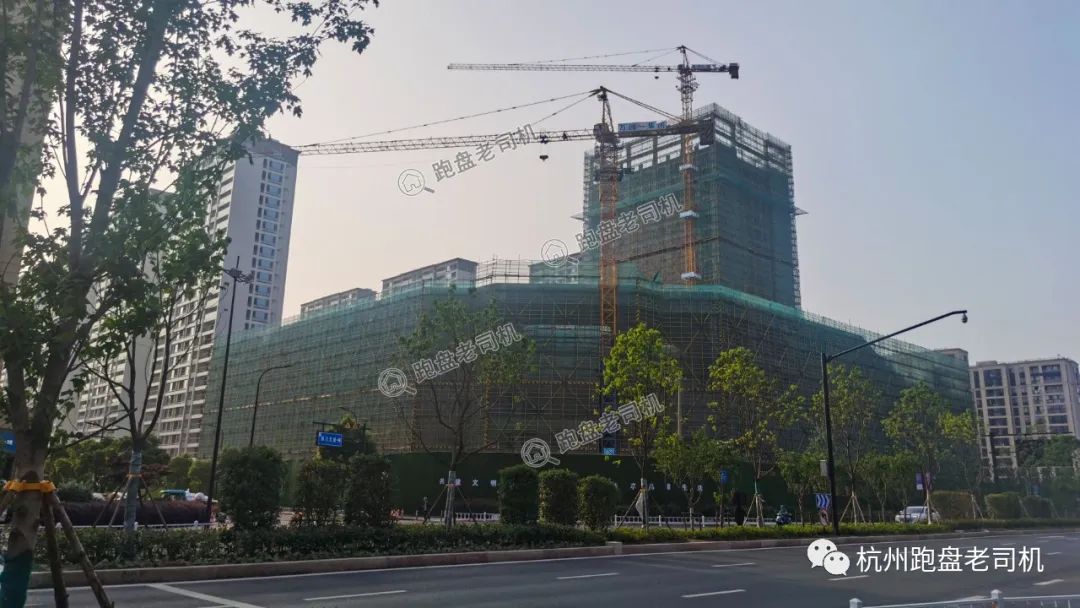 总价150w地铁口的准现房,低总价地铁房