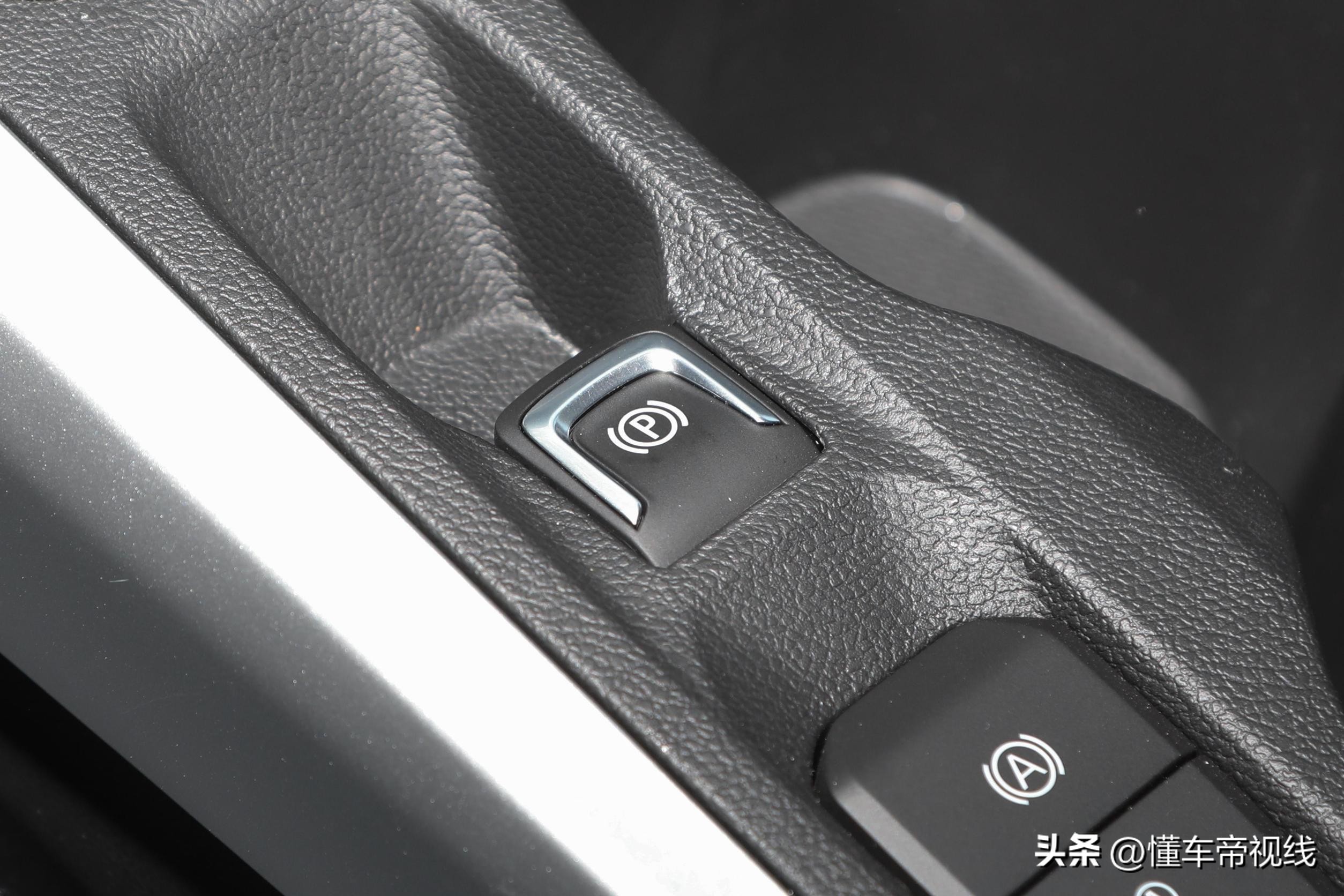 售9.49万起新款雪佛兰科鲁泽上市,雪佛兰19款科鲁泽新车报价