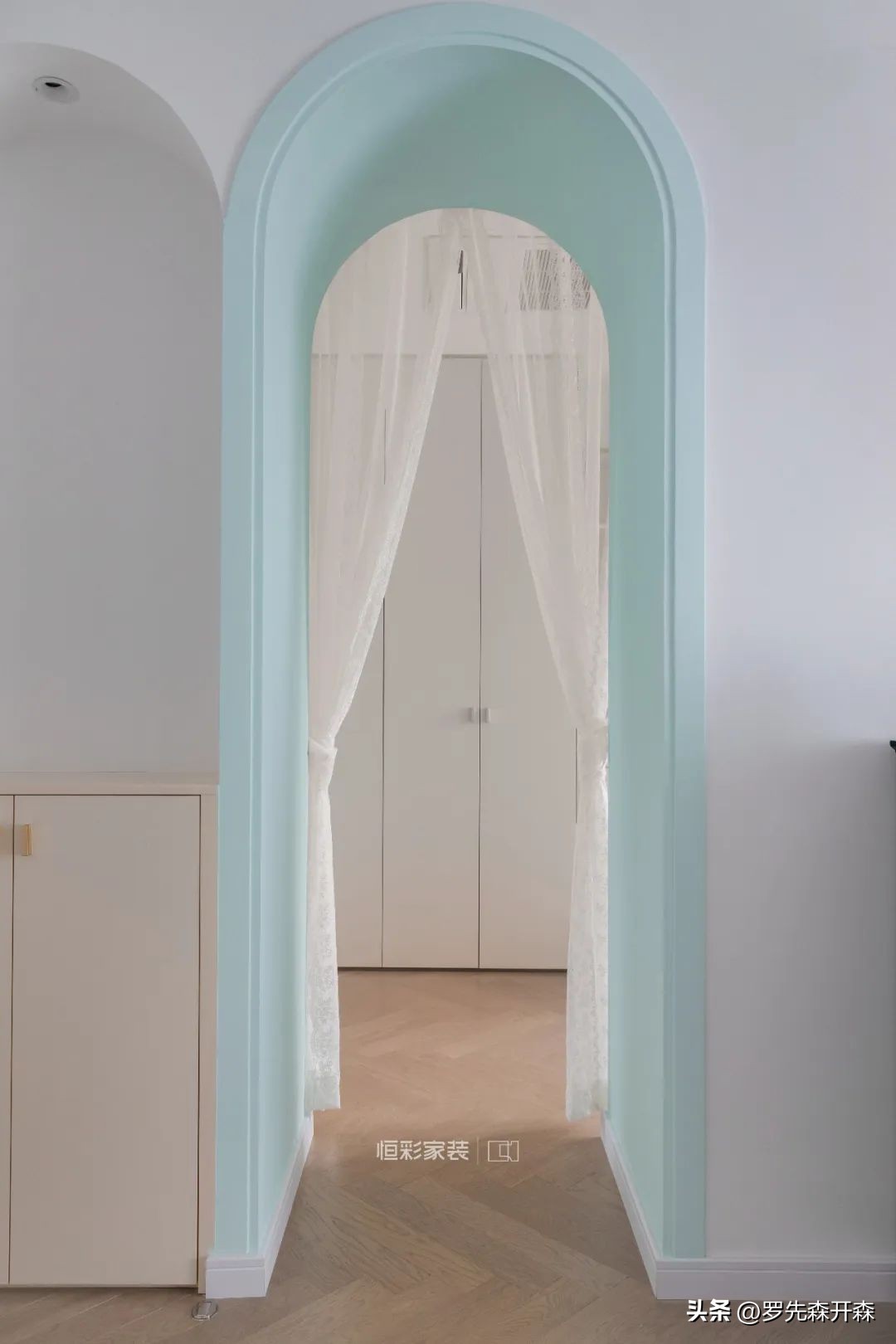 太好住了！汗蒸房、拳击馆统统搬回家，262㎡排屋法式轻奢混搭