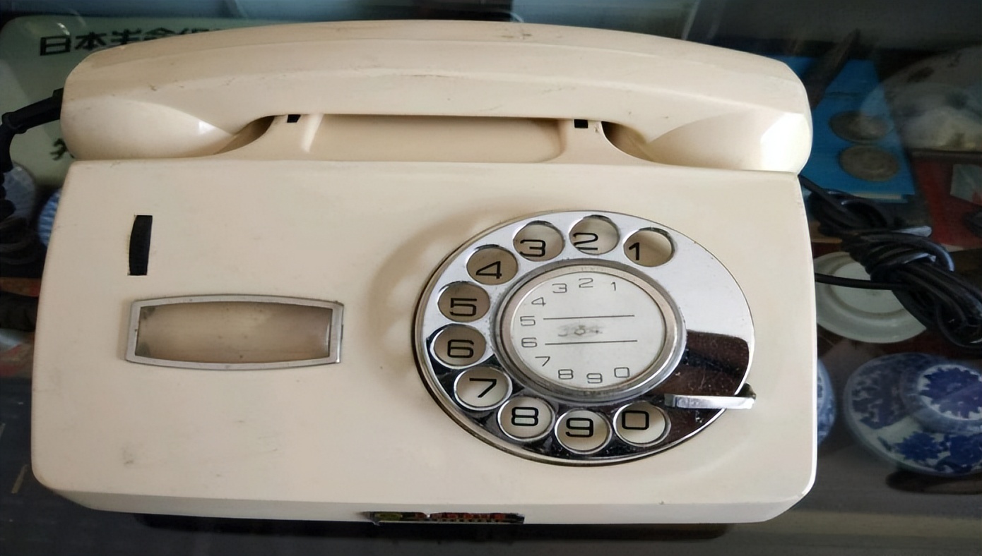 1988年男子借给朋友五万元,男子四年前借出70万破产后失联