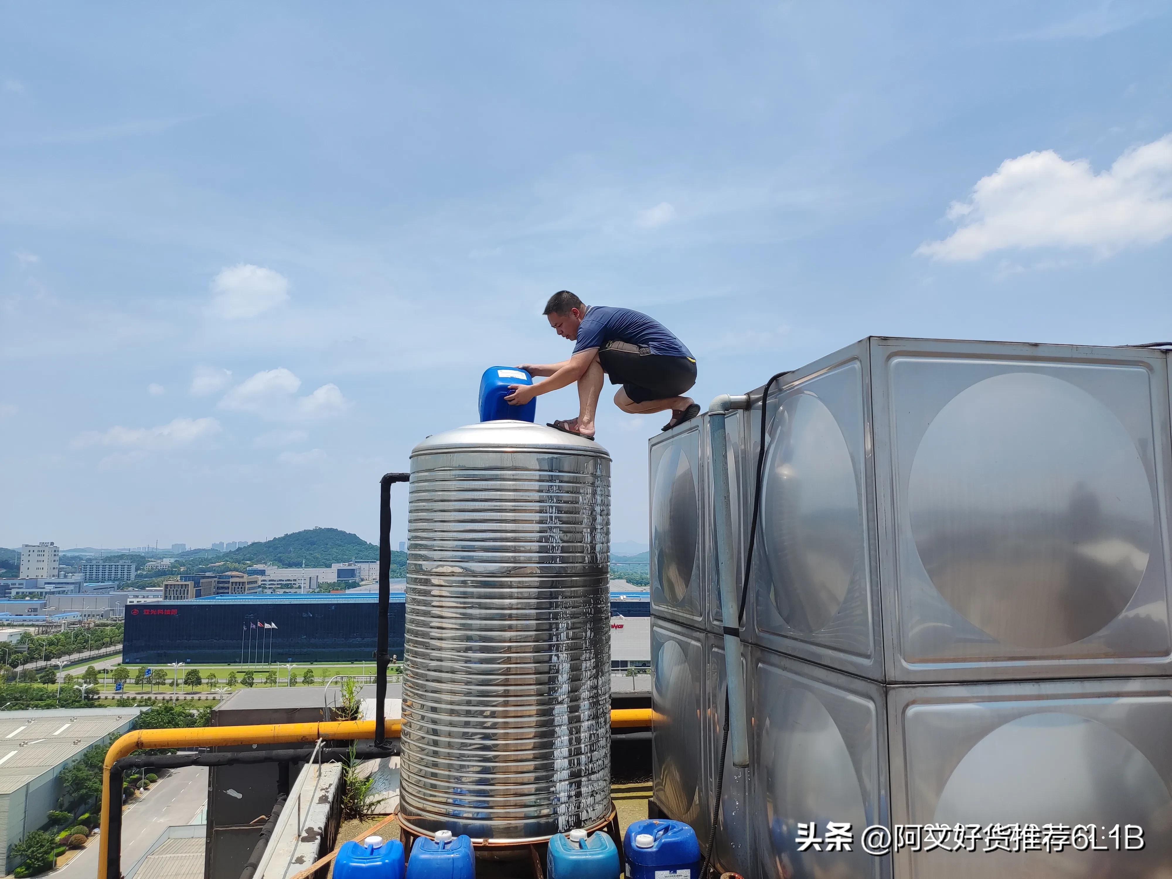 男人穷没关系但要有骨气有担当,农村人做人必须有担当