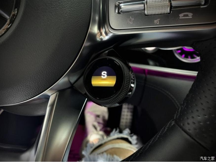 奔驰c43amgcoupe内饰改装,奔驰c43旅行版改装大包围