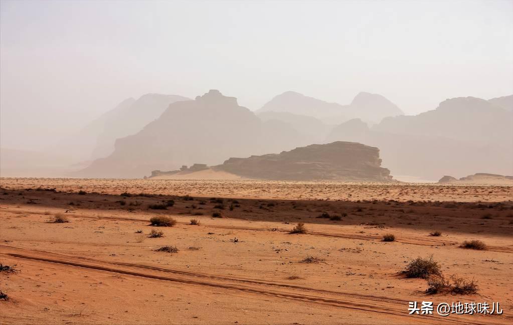 约旦换土地前后的地图,约旦换出海口