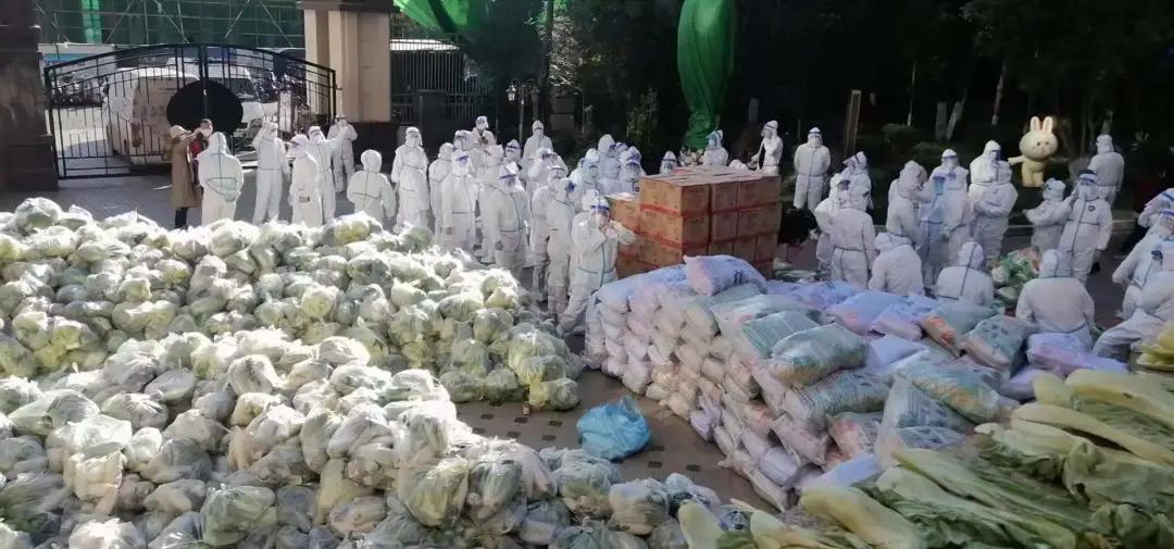 蓝光天娇城的这些*拍偷**照，让人泪目