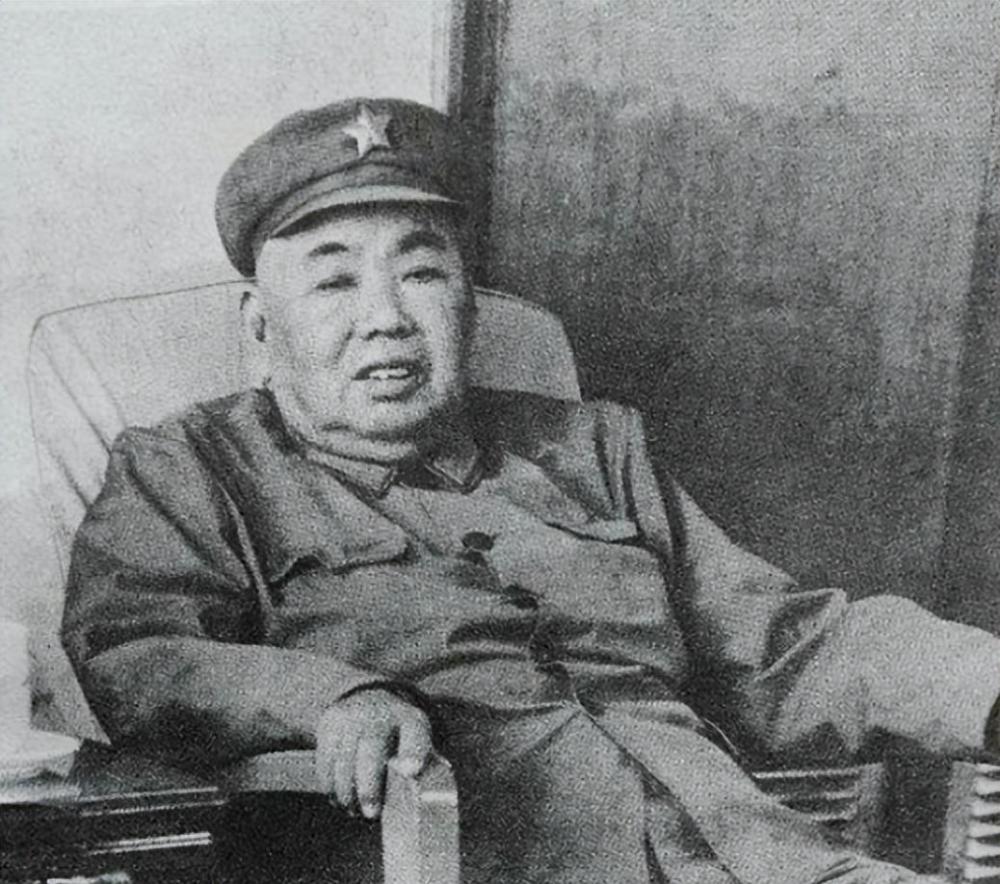 79年*世友许**用一个月击败越军，回国时满脸怒气，无人敢前去接机