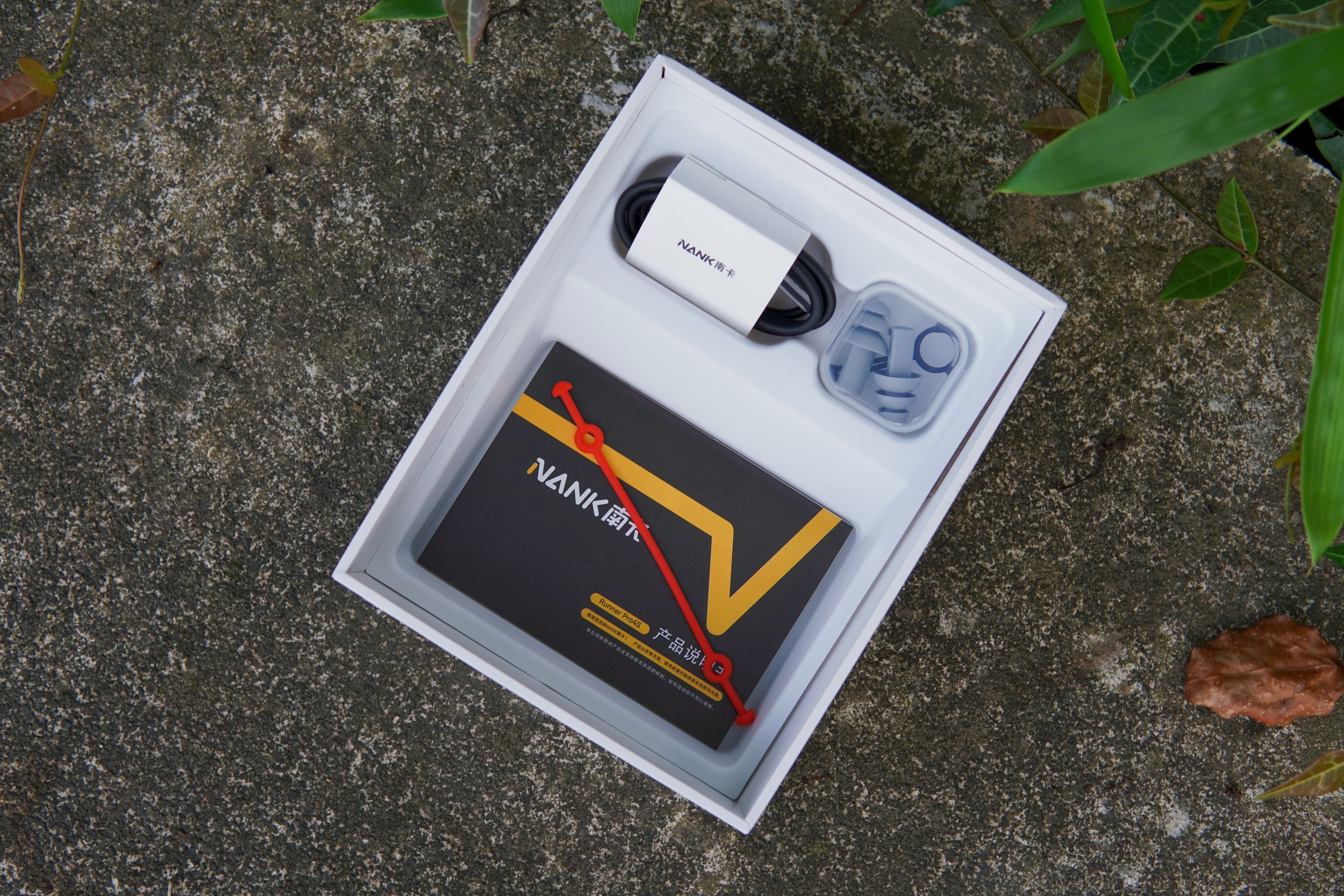 南卡runner3ip68,南卡runnerpro4防水