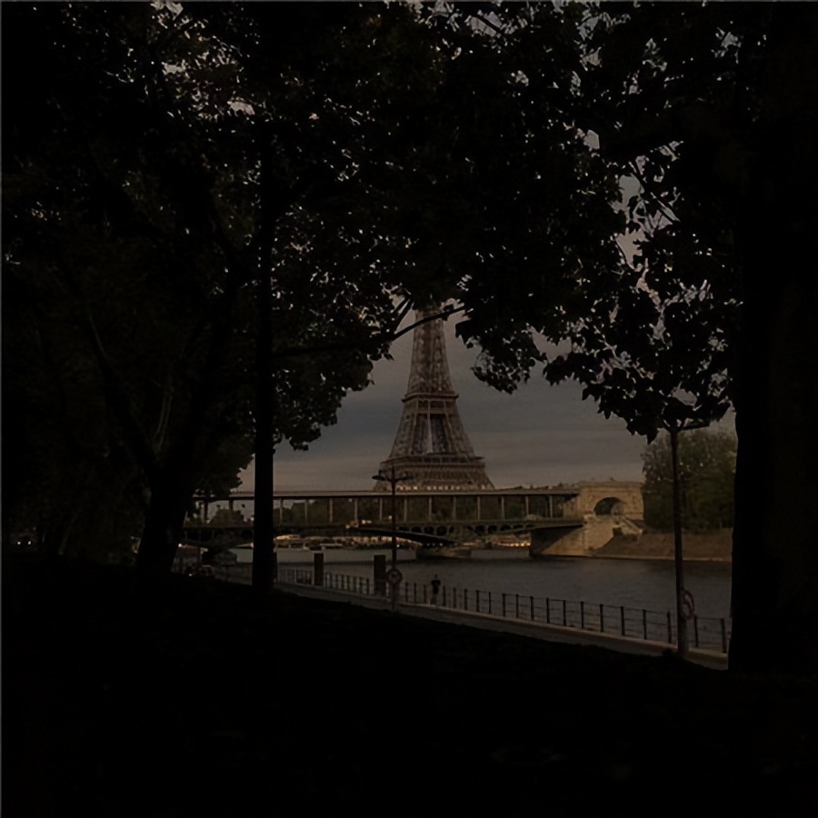 很丧很压抑的图文,心情糟透了伤心的图片