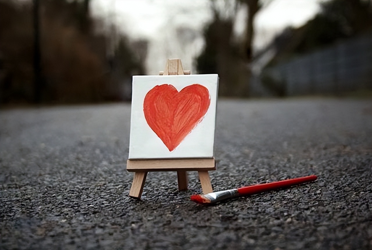 每个人承受的痛苦都是不一样的,每个人的痛苦都是不一样的