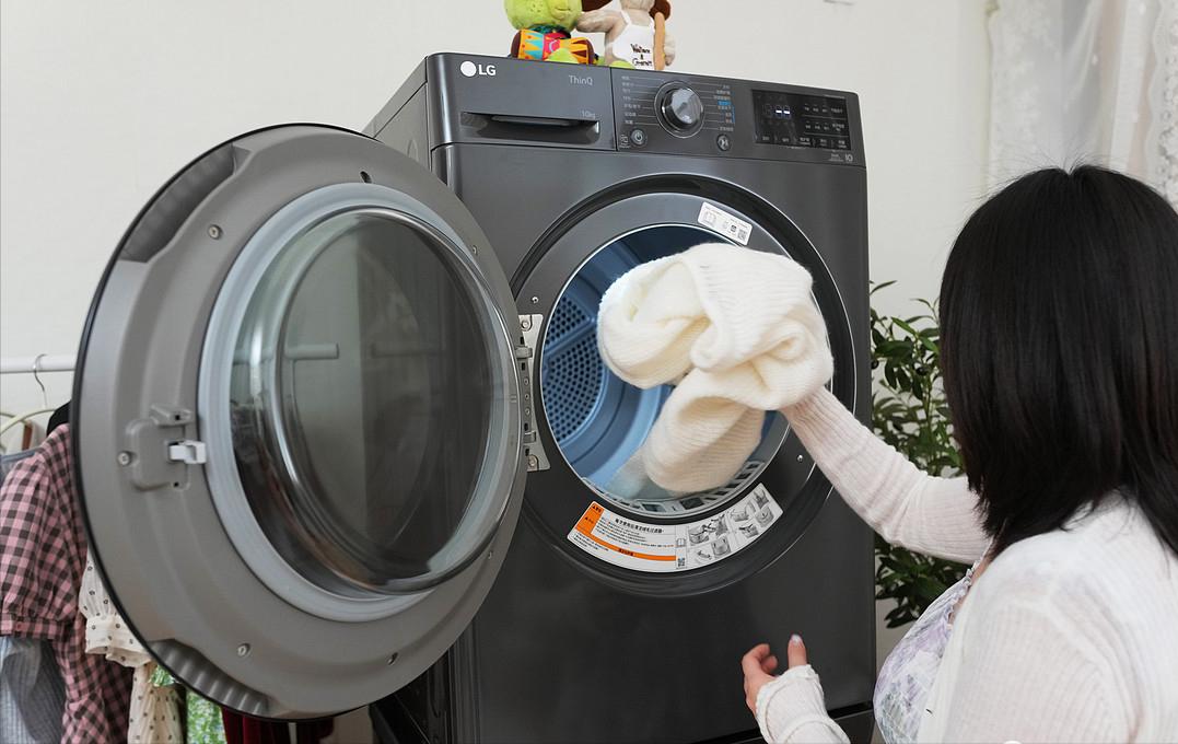 超越妈妈手洗？LG星云黑洗烘套装，AIDD直驱+双变频热泵香不香？