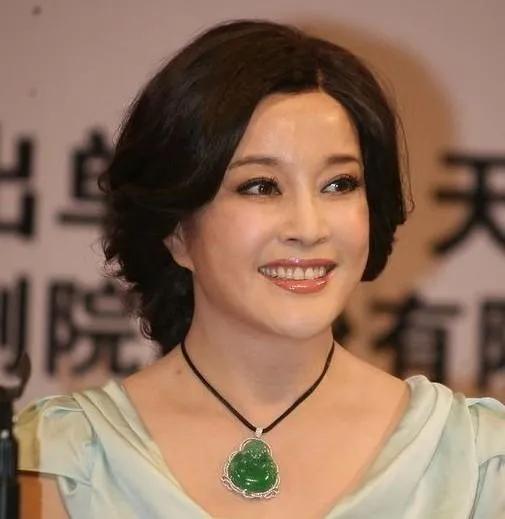 为什么男戴观音女戴佛有三种说法,为什么有男戴观音女戴佛这个说法