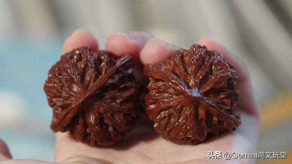 文玩核桃裂了还能玩吗如何防裂,文玩核桃开裂还能继续盘吗