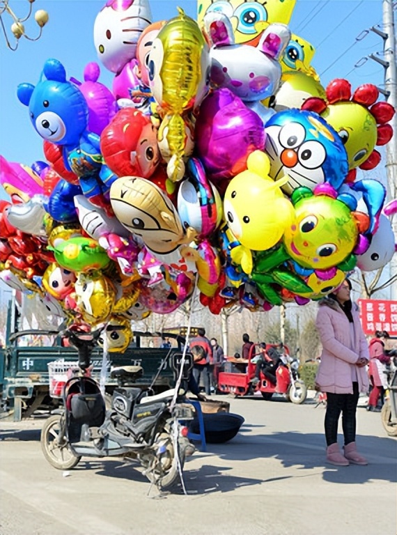 每天盘点一个普通人的赚钱项目，拼一拼单车变摩托