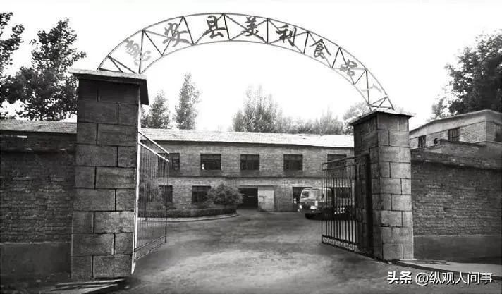 年入200亿零食公司,从年入200亿到亏损5亿