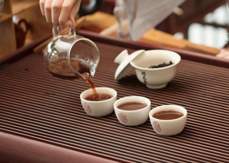 版纳哪买大益牌普洱茶,大益版纳50周年纪念茶价格