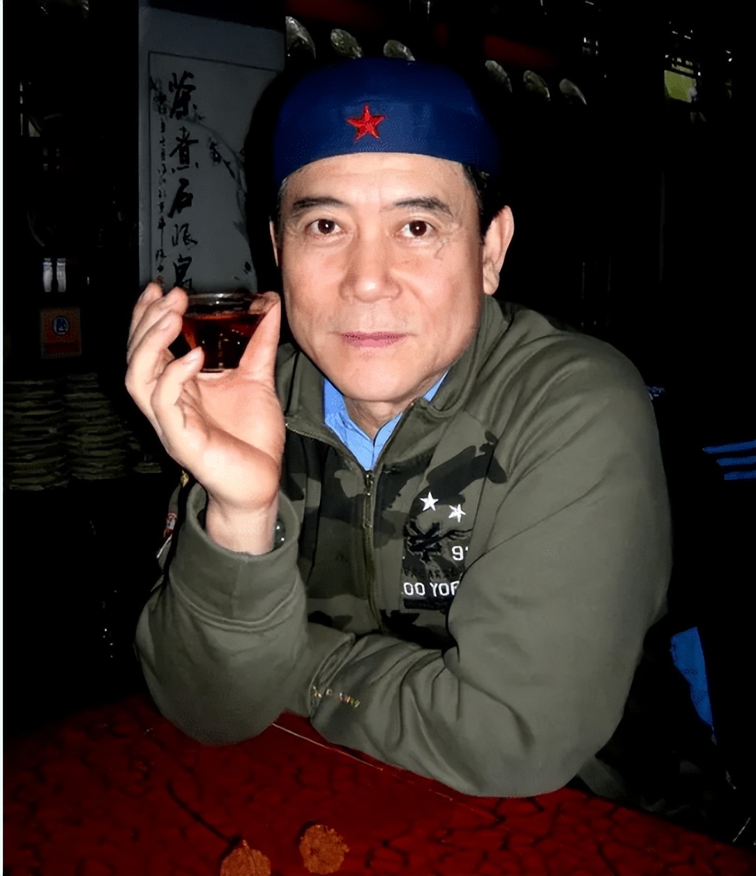 张国民年轻时,80年代当红小生张国民