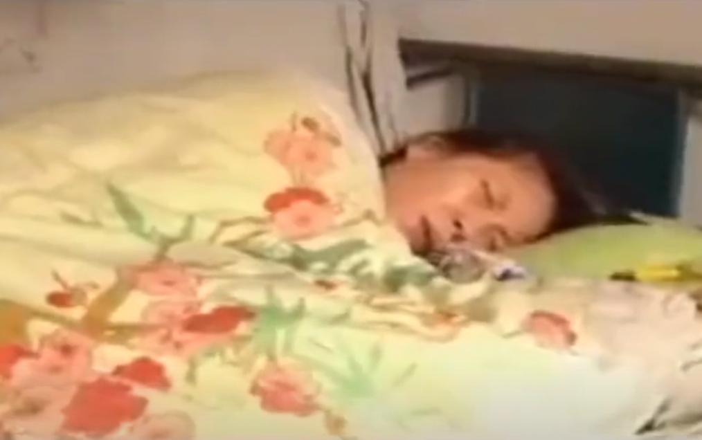 河北女孩瘫痪,河北女子瘫痪在床20年